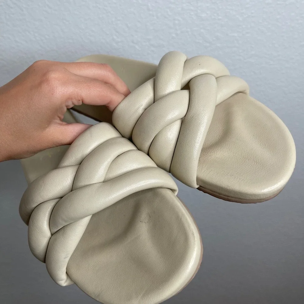Seychelles Women Cream‎ Puffy Braided Slide Sandals Flat Summer Shoes Size 8